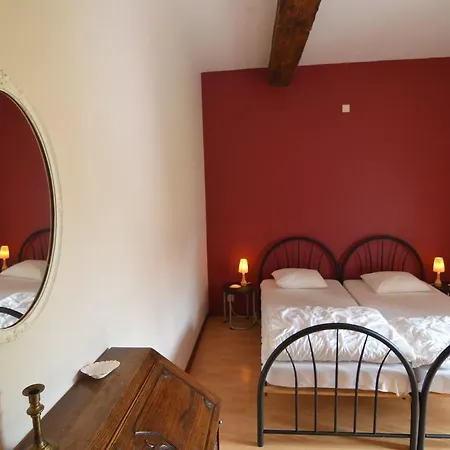 Holiday Home For 10 People Set In Castle Grounds Barvaux-Condroz Room photo