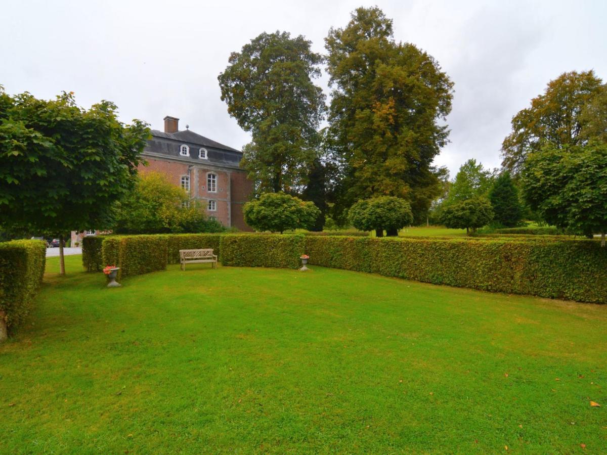 Holiday home Holiday Home For 10 People Set In Castle Grounds *