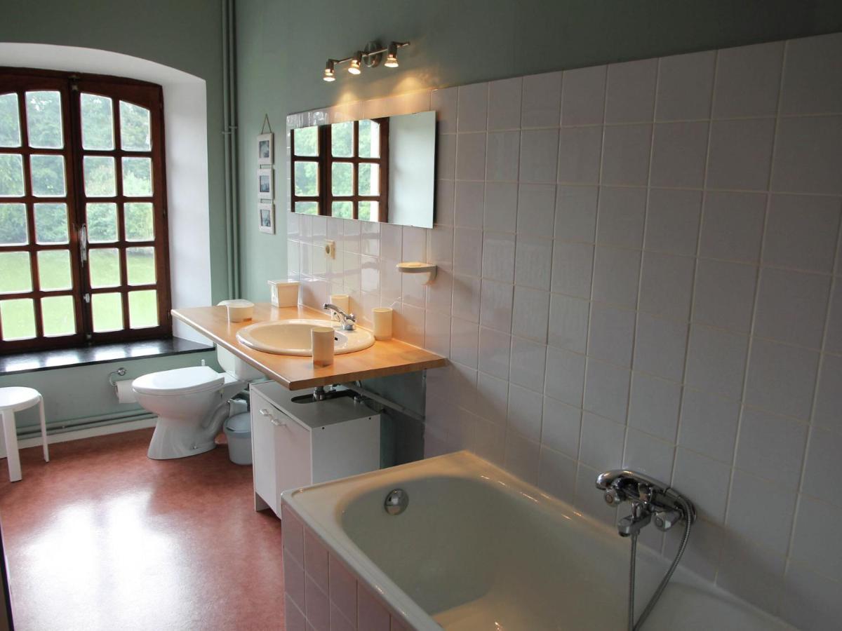 Holiday Home For 10 People Set In Castle Grounds * Barvaux-Condroz