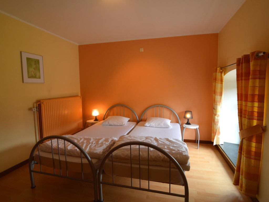 Holiday Home For 10 People Set In Castle Grounds Holiday home